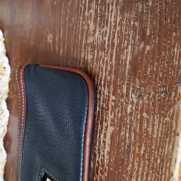 Dooney & Bourke Pebble Leather Wristlet Mini Bag - Picture 4 of 7